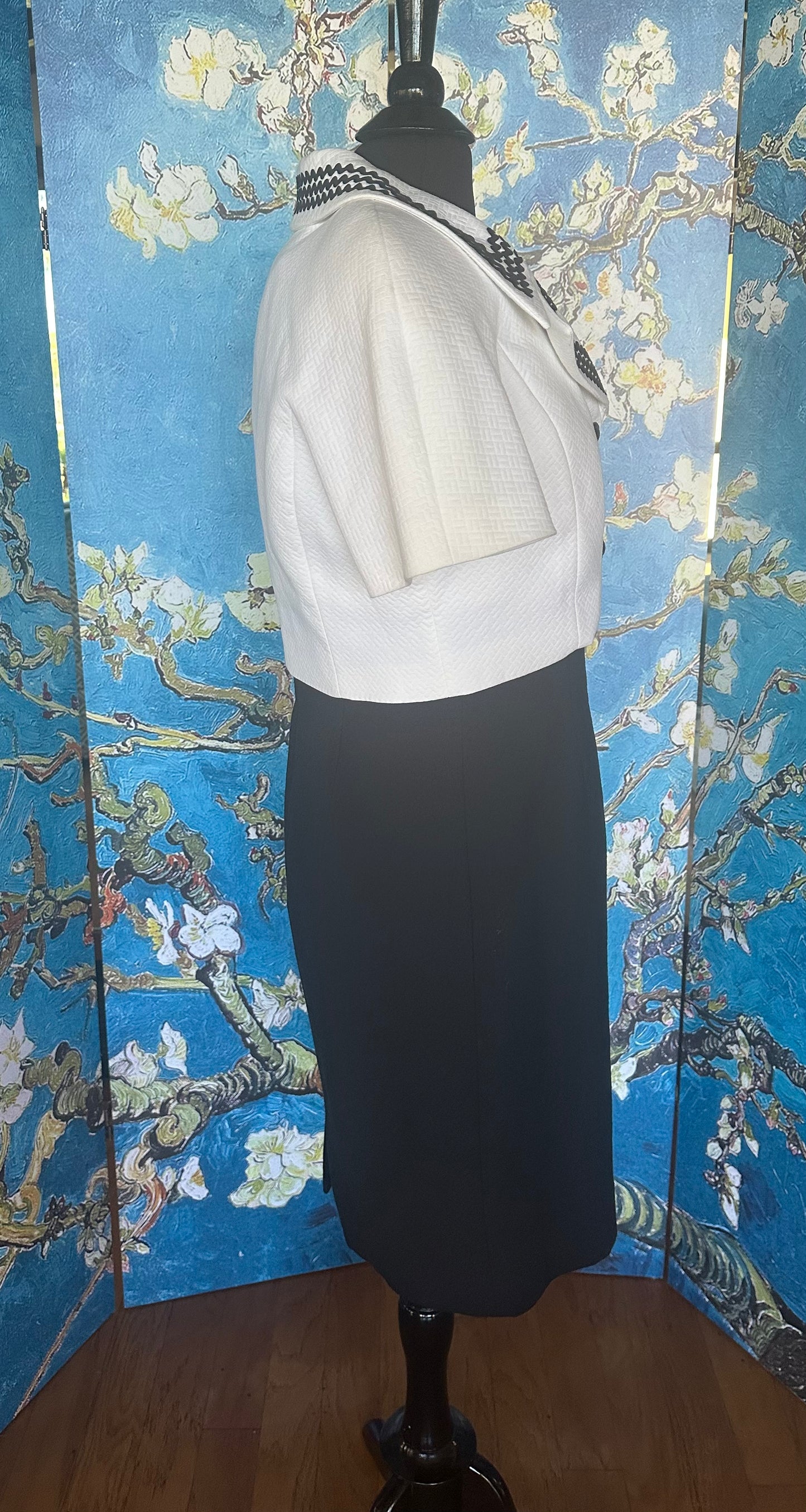 Vintage Mary McFadden Black and White Collared Set