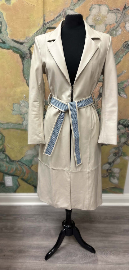 The Teresa Lambskin Trench in Crème