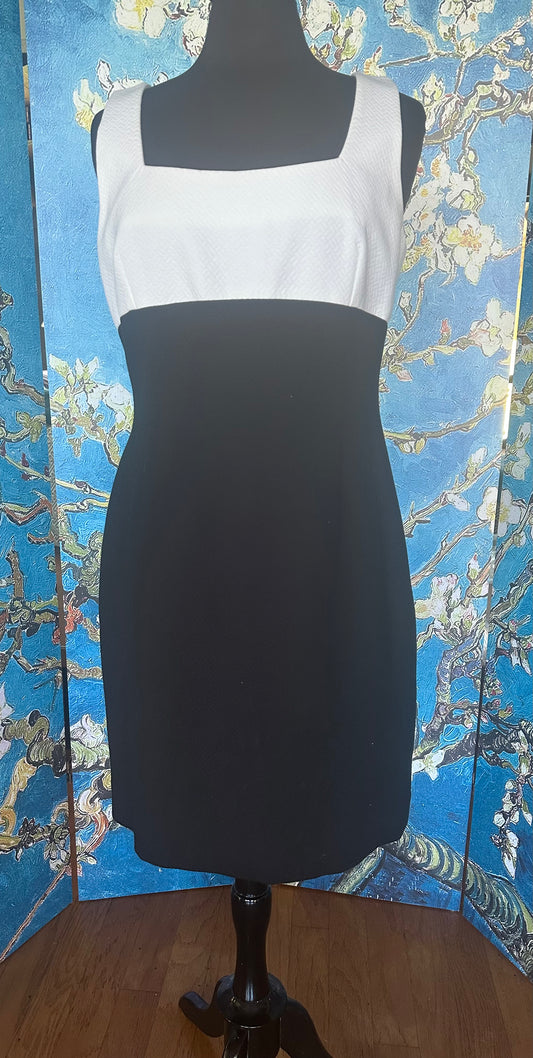 Vintage Mary McFadden Black and White Dress